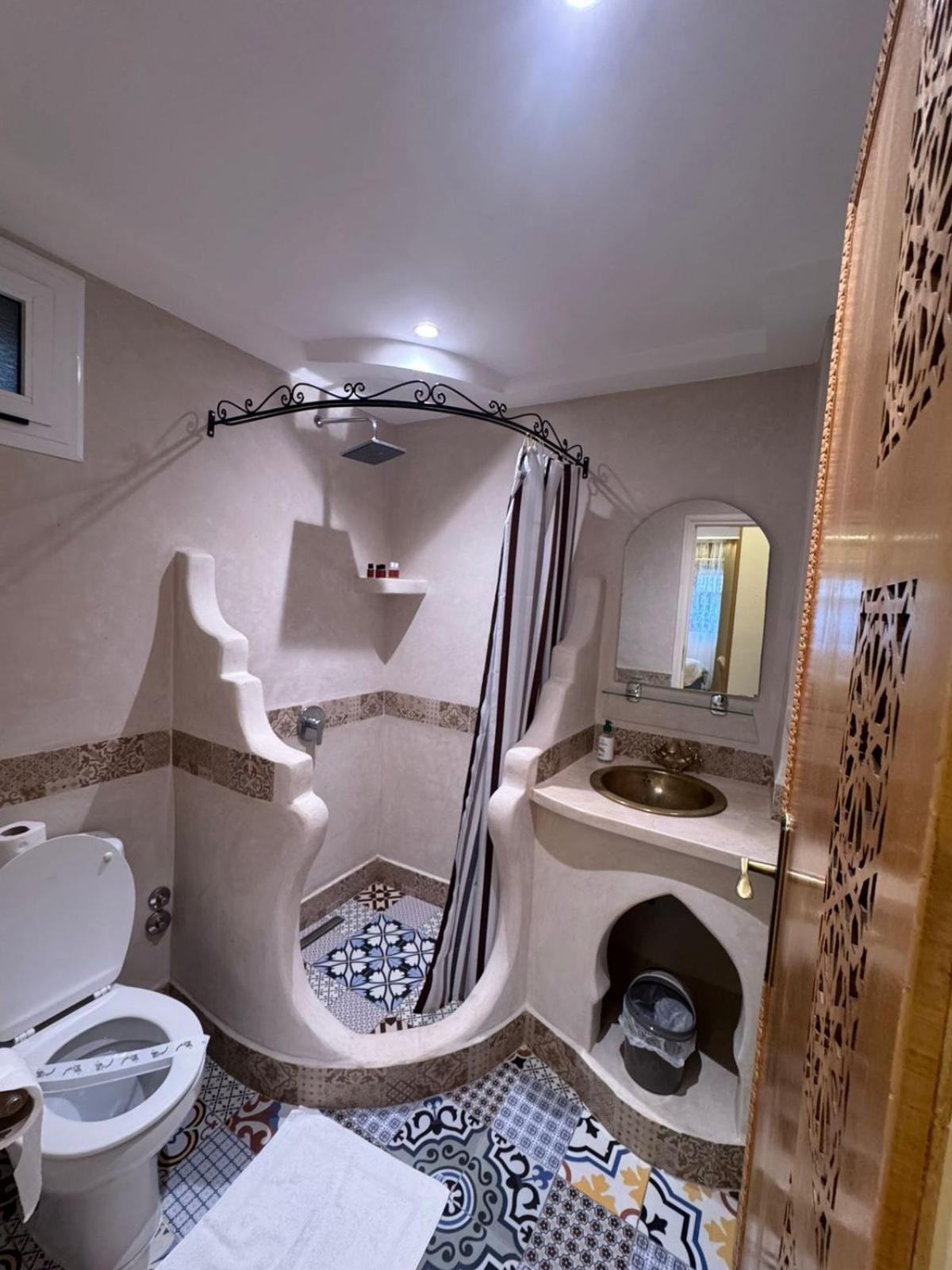 Hotel Tarek Chefchaouen Luaran gambar